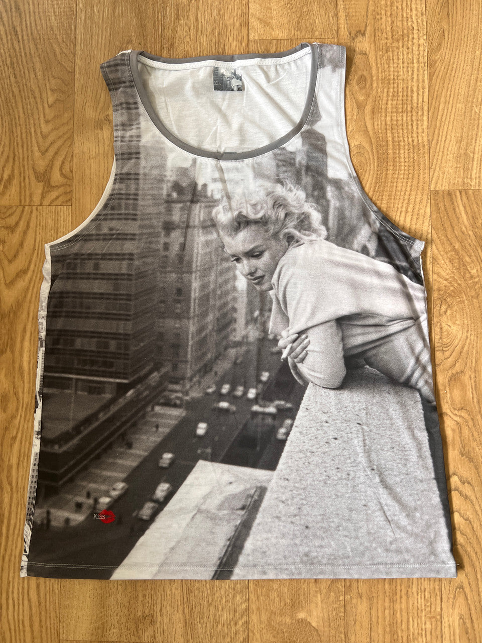 Marilyn Monroe 1955 KiSS Vest - New York City Skater Fashion - Hollywood Seven Year Itch - Gift Idea