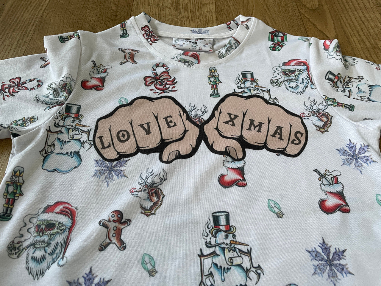 I Love Xmas KiSS KiDS All Over T-Shirt - Christmas - Old School Tattoo Doodles - Skull Cool Ink Alternative Toddler