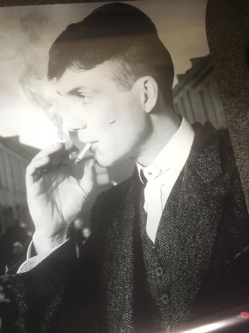 Tommy Shelby KiSS Canvas or Poster - Wall Decor Art - Peaky Blinders, UK TV Show - Smoking - Stocking Filler - Present/Gift Idea - Cillian Murphy